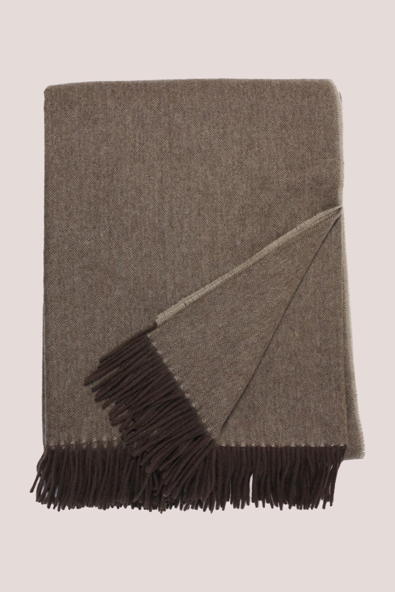 Brown cashmere blanket 