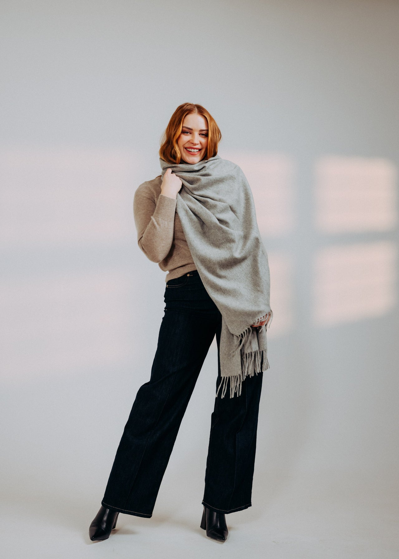 Joshua Ellis Classic Plain Ripple Cashmere Stole Grey | Made In England