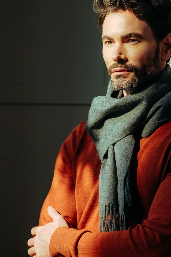 British male model wearing Classic Plain 100% Lambswool Scarf - Grey