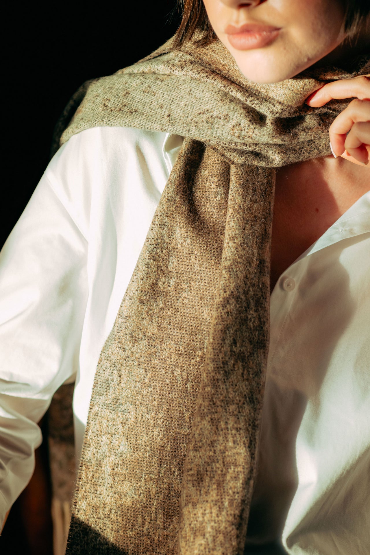 Jacquard Ripple 100% Cashmere  Scarf - Brown