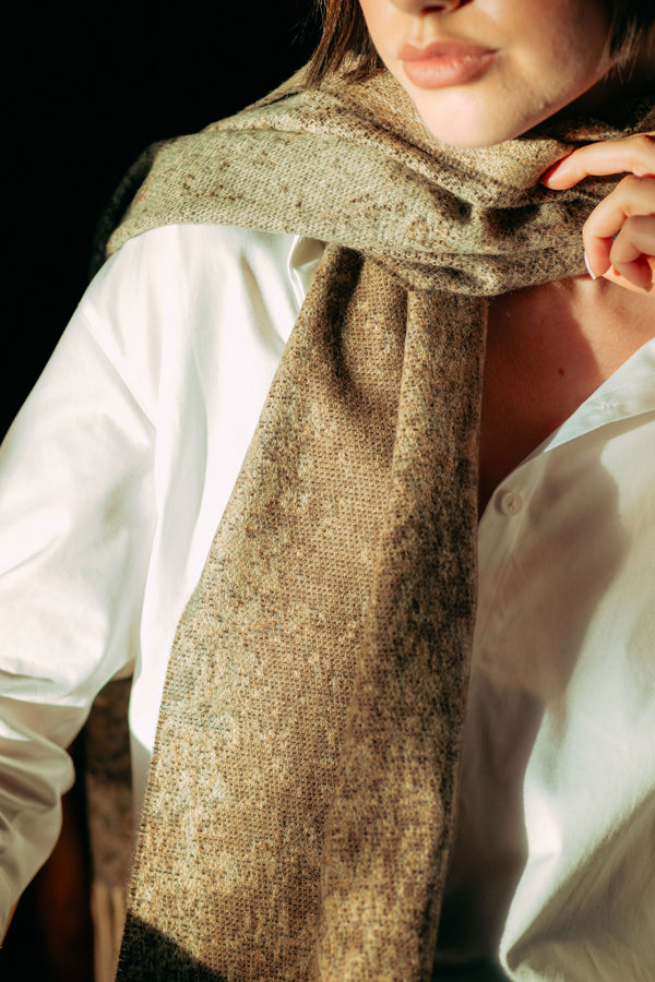 Jacquard Ripple 100% Cashmere  Scarf - Brown