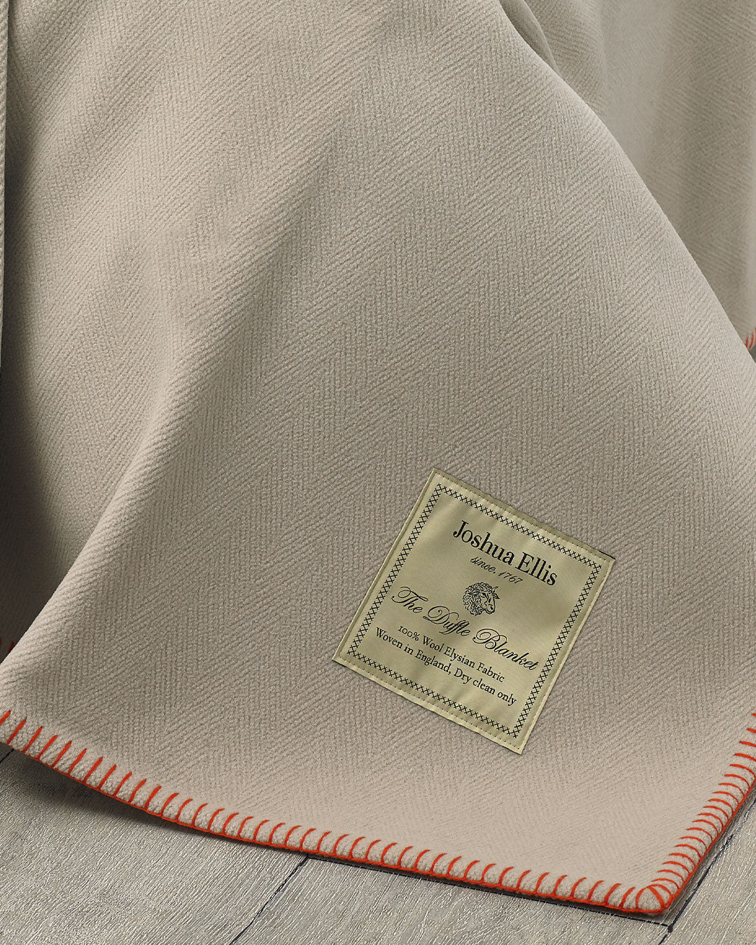 Elysian Lambswool Herringbone Design Duffle Coating Blanket